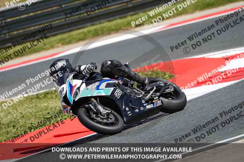 cadwell no limits trackday;cadwell park;cadwell park photographs;cadwell trackday photographs;enduro digital images;event digital images;eventdigitalimages;navarra;no limits trackdays;peter wileman photography;racing digital images;trackday digital images;trackday photos